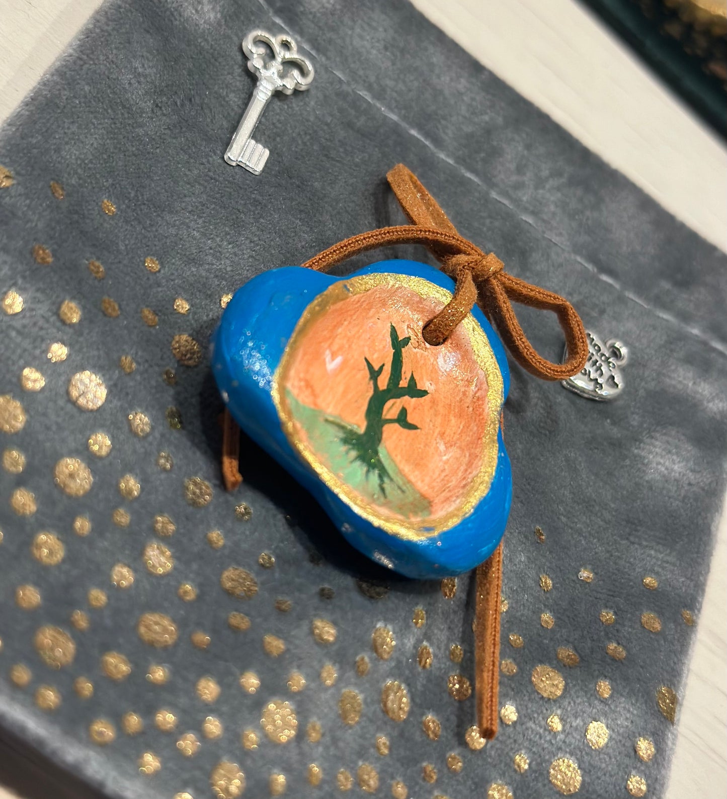 Pierre d’apaisement - Arbre intérieur 🌿🌳